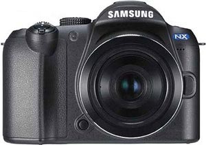 ����� ��������� Samsung NX �������� � ����� 2009 ��� ������ 2010 ����